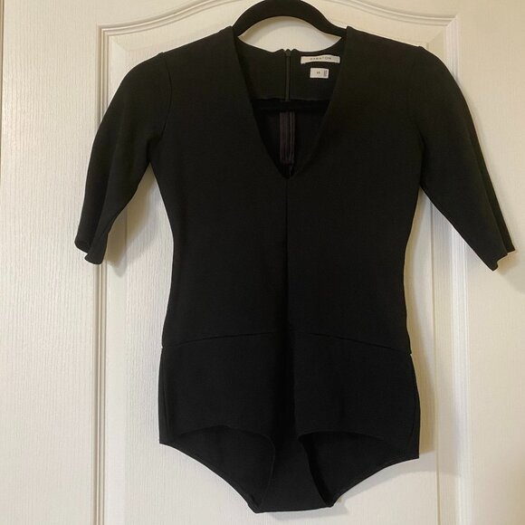 Babaton Black V-Neck Bodysuit with Mid Length Sleeves and Back Zipper XS - Picture 1 of 9